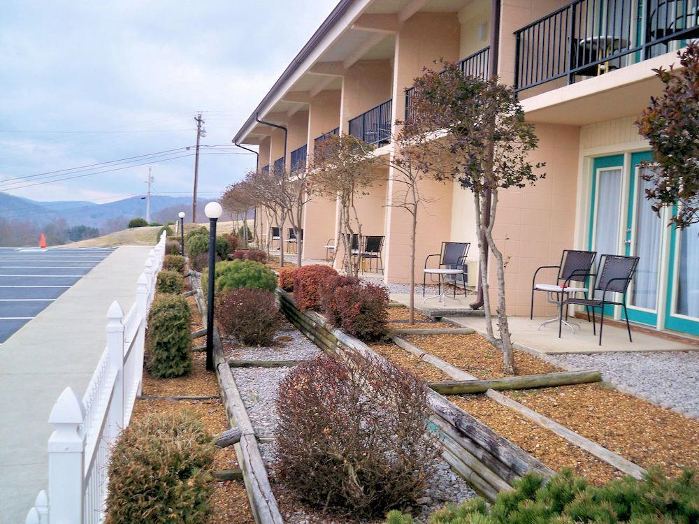 Baymont By Wyndham Cookeville Εξωτερικό φωτογραφία
